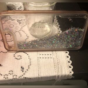 iPhone 8 Plus Glittery Snowglobe Clear Phone Case